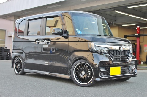 N-BOX ブリッツZZR+Craftオリジナル カールソン1/16を取り付け